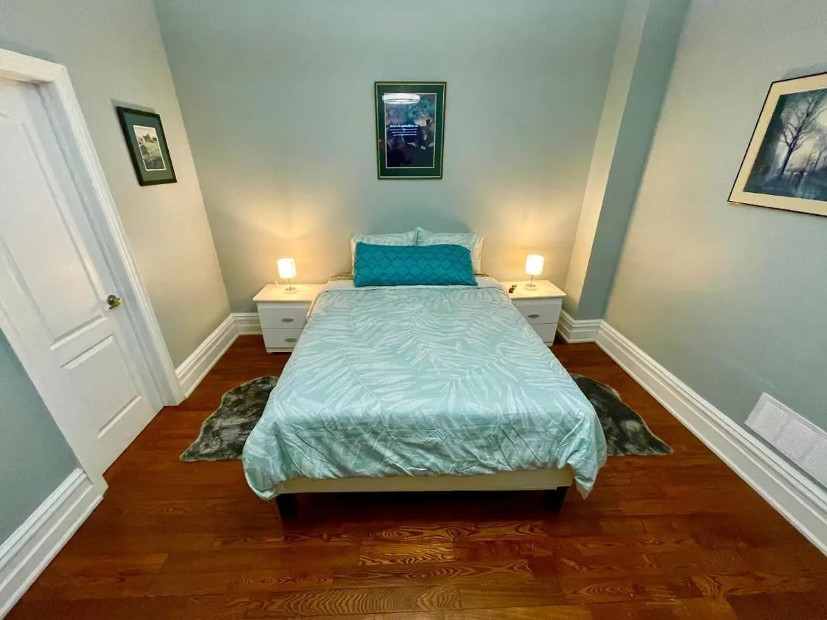 Charming Townhouse In Downtown, Toronto Hotel 0*,